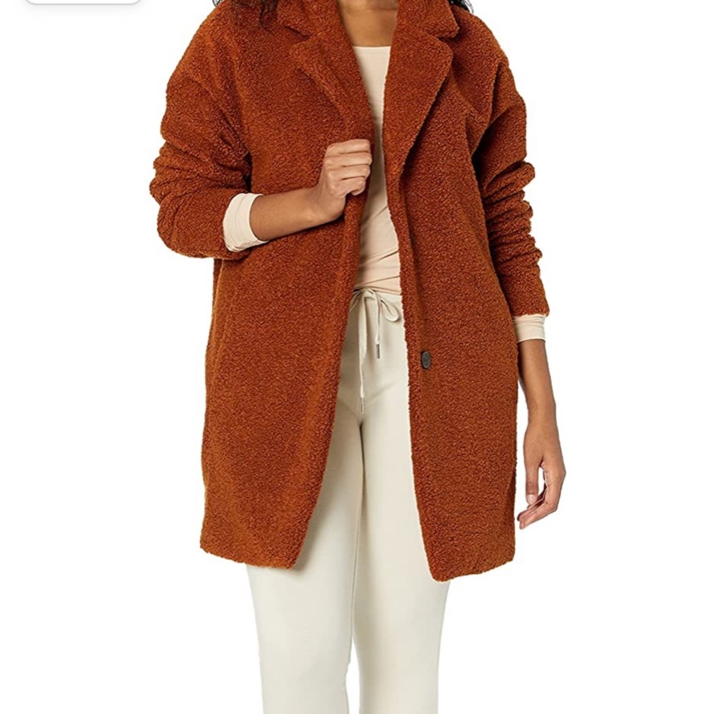 NWOT Auburn Brown teddy Coat